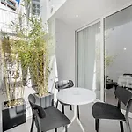 Apartment Oriente By Olala Homes *